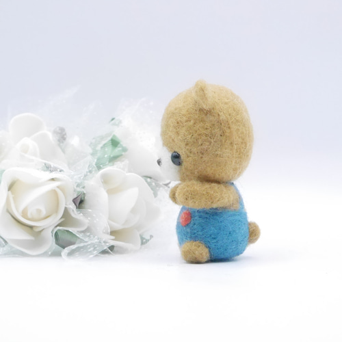 青いズボンのクマさん』羊毛フェルトマスコット 羊毛フェルト