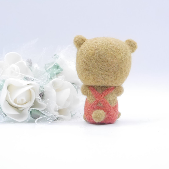 『赤いズボンのクマさん』羊毛フェルトマスコット 4枚目の画像