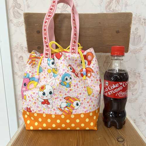 【オーダー品】　マチ付き巾着バッグ　保温保冷巾着　ガーゼハンカチ マチ付き巾着「サボテン」（グレー） | 永楽屋の袋物 | 永楽屋
