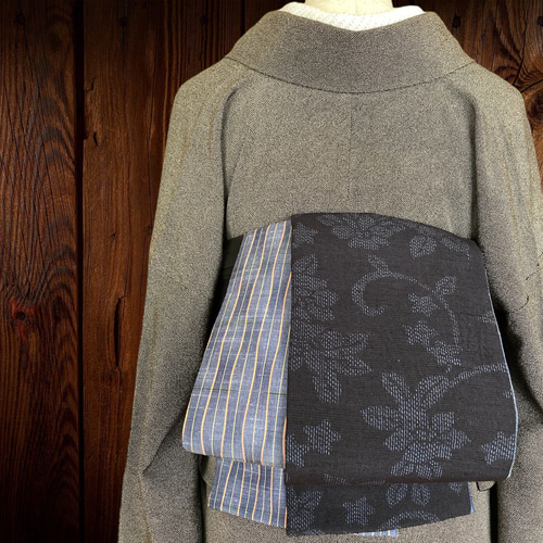 着物反物*結城紬でお仕立て致しました大人の兵児帯、半幅帯です．長尺  