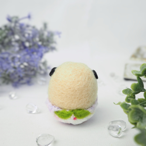 受注製作】紫陽花パンツのまゆパグの赤ちゃん(フォーンパグ・黒