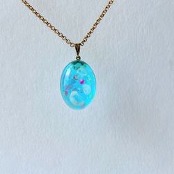 クラゲの夜空蓄光ネックレス（アクアブルー）/ 海 5枚目の画像