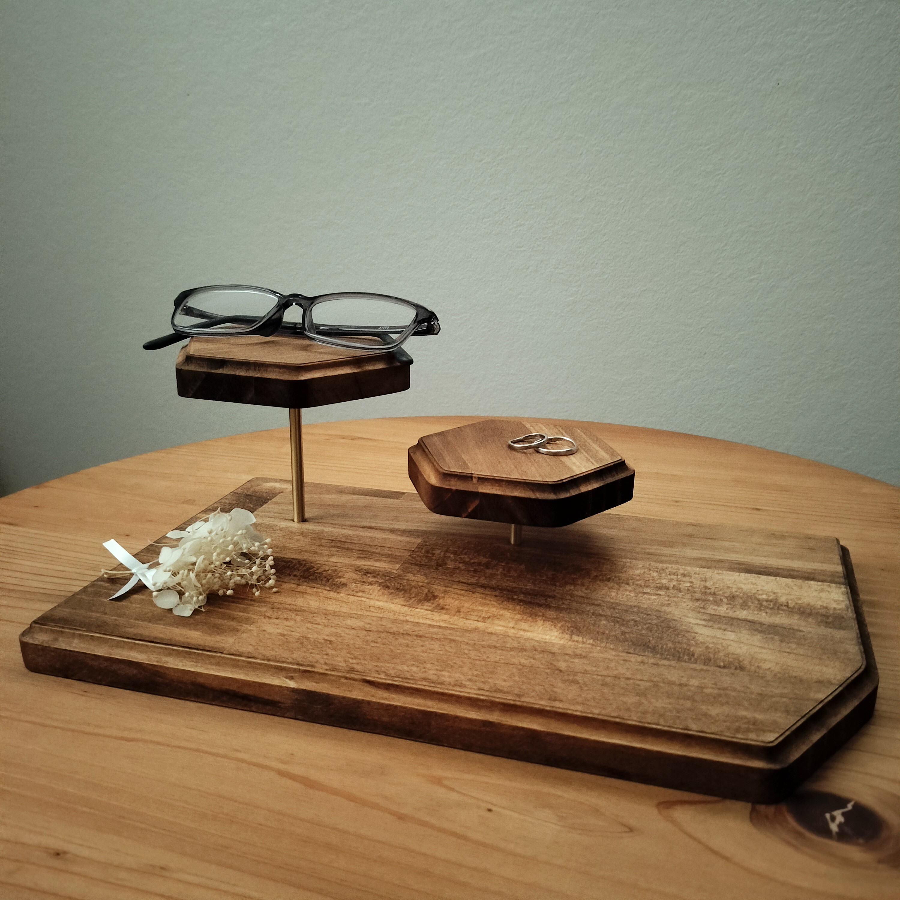 アクセサリースタンド　什器　六角形