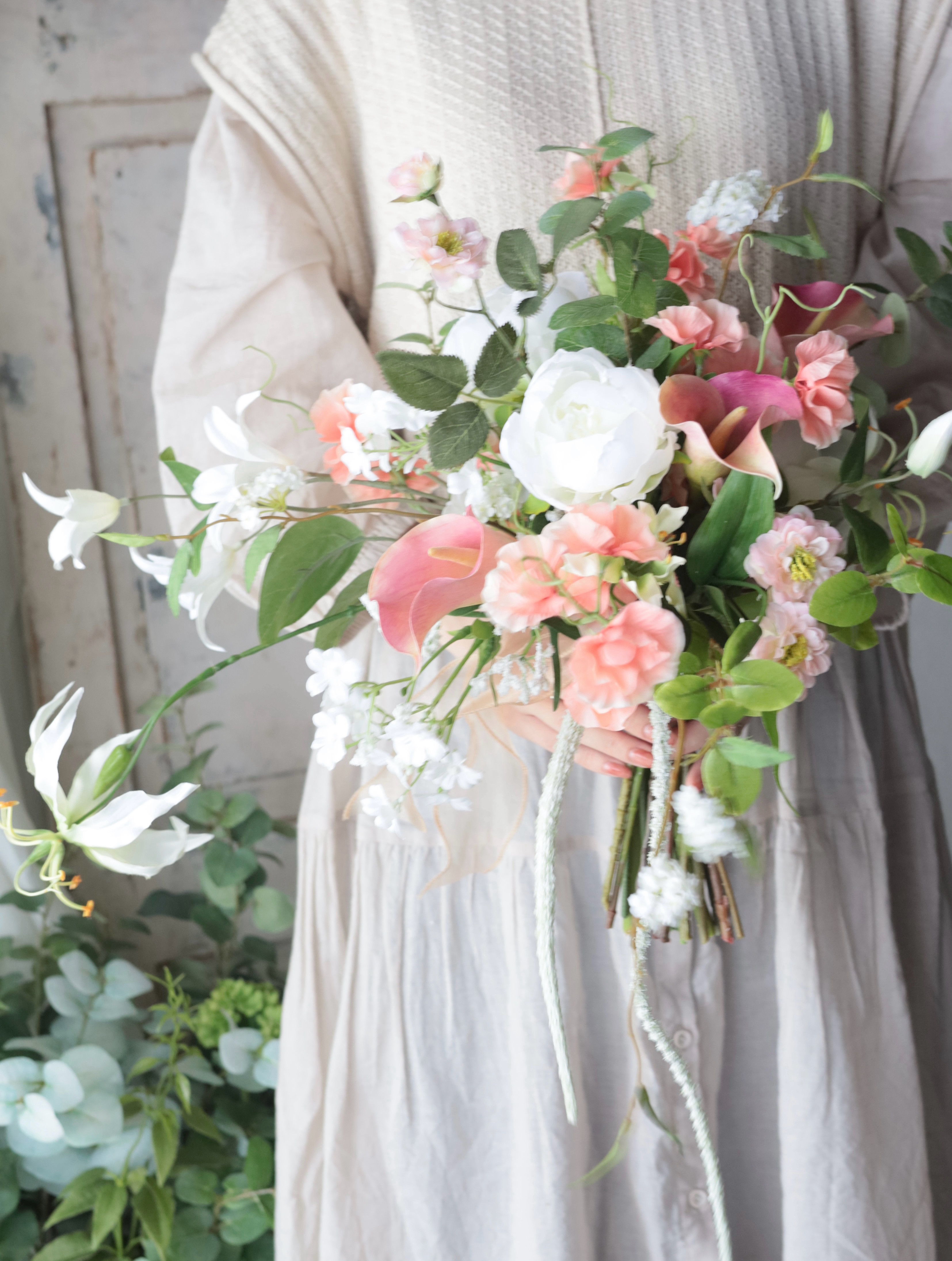 オンシジュームウェディングブーケブートニア込みアーティシャルフラワー