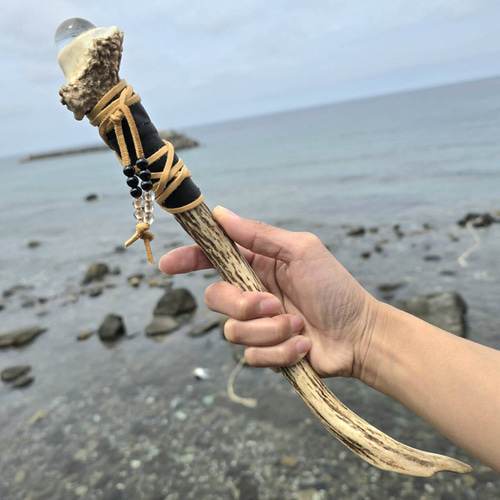 天然石　水晶　鹿の角　カイヤナイト　魔法の杖Ag77 天然石 水晶 鹿の角 カイヤナイト 魔法の杖Ag77