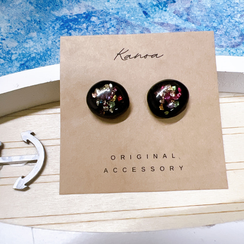 レジンピアス＊ ブラック調の大人ピアス ピアス（その他） kayona 通販