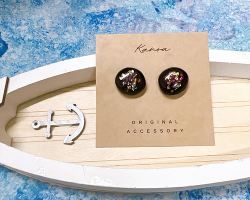 レジンピアス＊ ブラック調の大人ピアス ピアス（その他） kayona 通販
