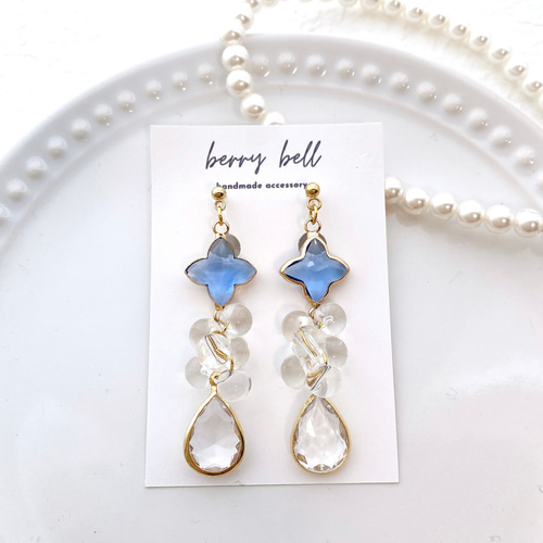 四芒星 星 揺れる ブルー クリア 鈴丸 小さな 雫 イヤリング 樹脂製