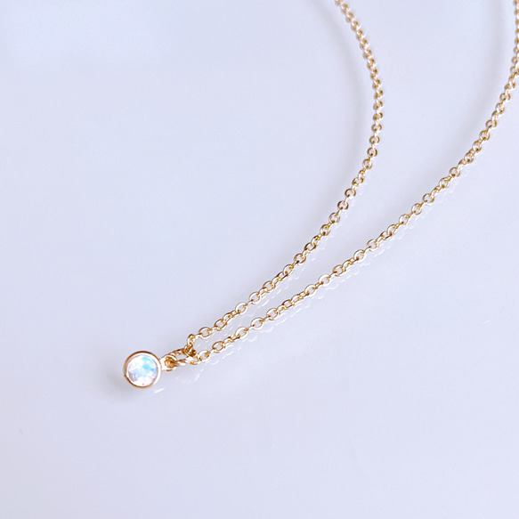 《6月誕生石》ブルームーンストーン プチ ネックレス 14kgf 誕生日 プレゼント 金属アレルギー対応 ギフト 3枚目の画像