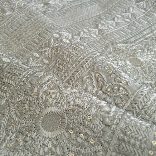 最高級ライン インド刺繍生地 生地 Hanamomo.ribbon 通販 17801329