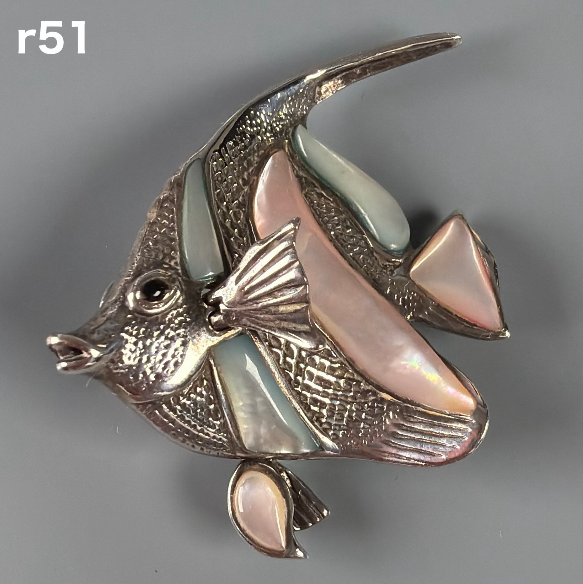エンゼルフィッシュ型 シルバー925 螺鈿装飾 ペンダントトップ r51