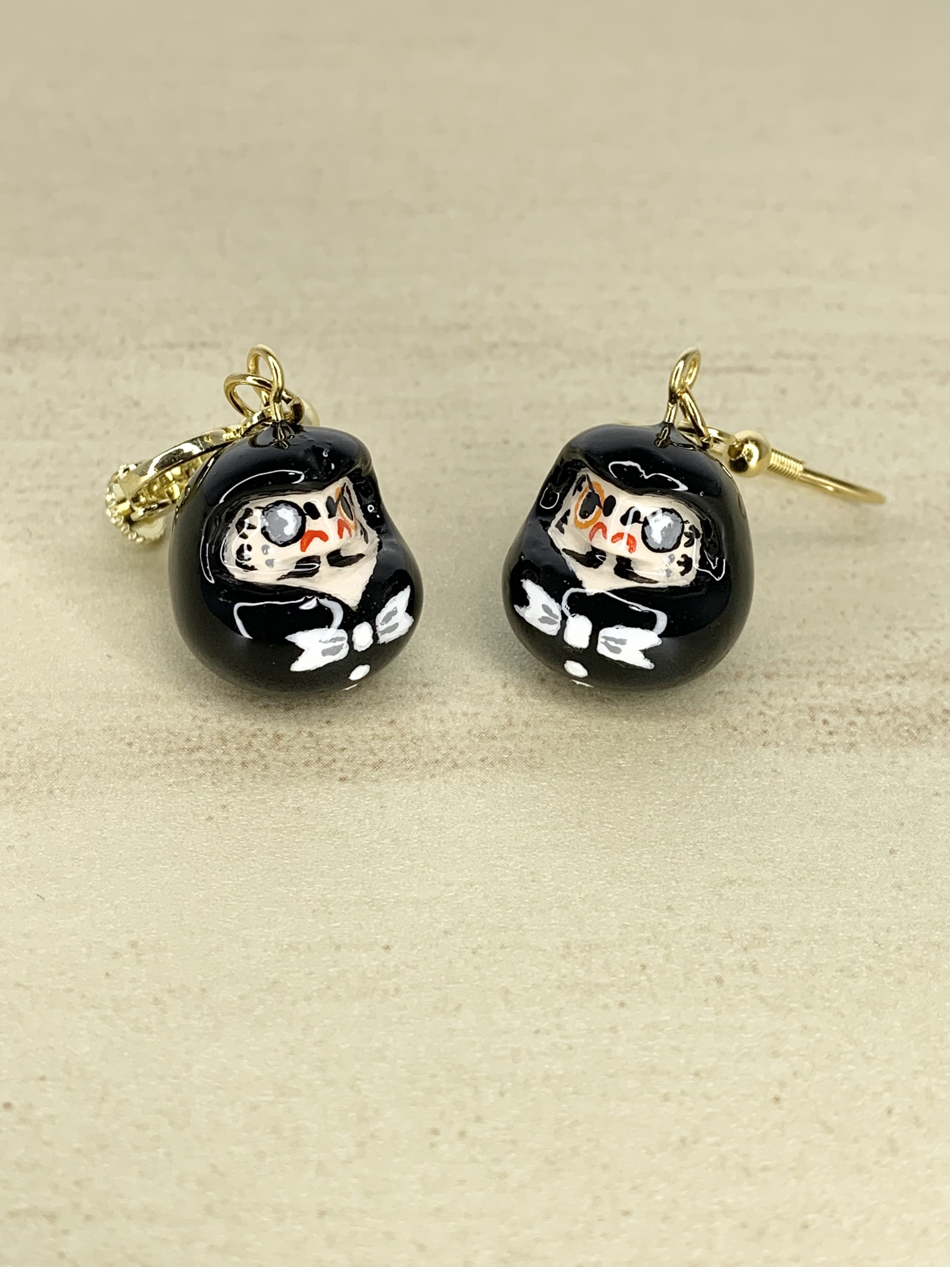 だるまピアス (紳士) ピアス（フック・チェーン