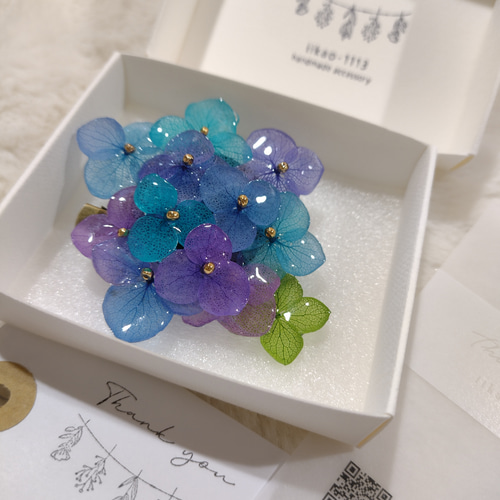 世界に一つだけの本物の紫陽花アナベル ヘアクリップ 雨上がりの散歩道 