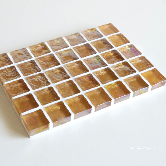 特集掲載☆オレンジ ピンク Slim ガラスモザイクタイルのディスプレイトレイmini（飾り台）【受注制作】 7枚目の画像
