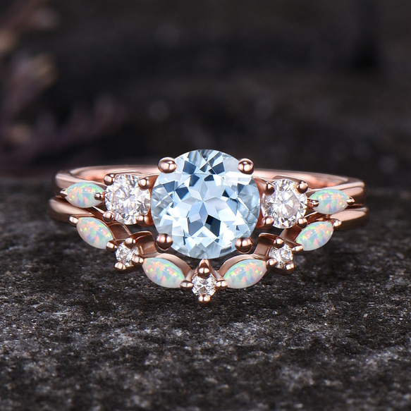 大特価Pt900天然ピンクサファイア0.7麗しきテリツヤ抜群マーキス添えリング 大特価Pt900天然ピンクサファイア0.7麗しきテリツヤ抜群マーキス添え