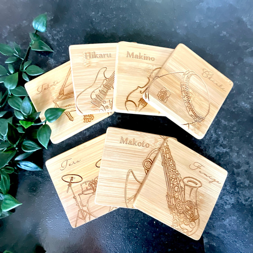 名入れ 23種の楽器シリーズ竹製コースター（四角） 席札 卒業記念 卒団