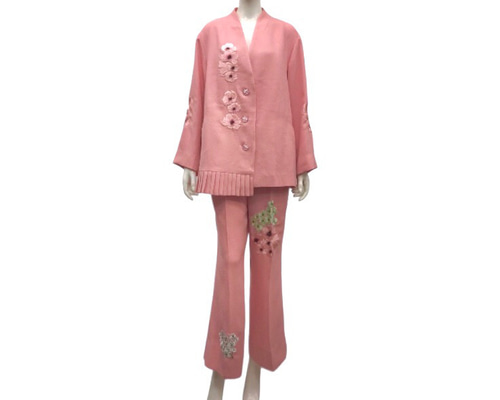 伝統工芸 横振り刺繍 大判刺繍花ノーカラープリーツジャケット パンツ