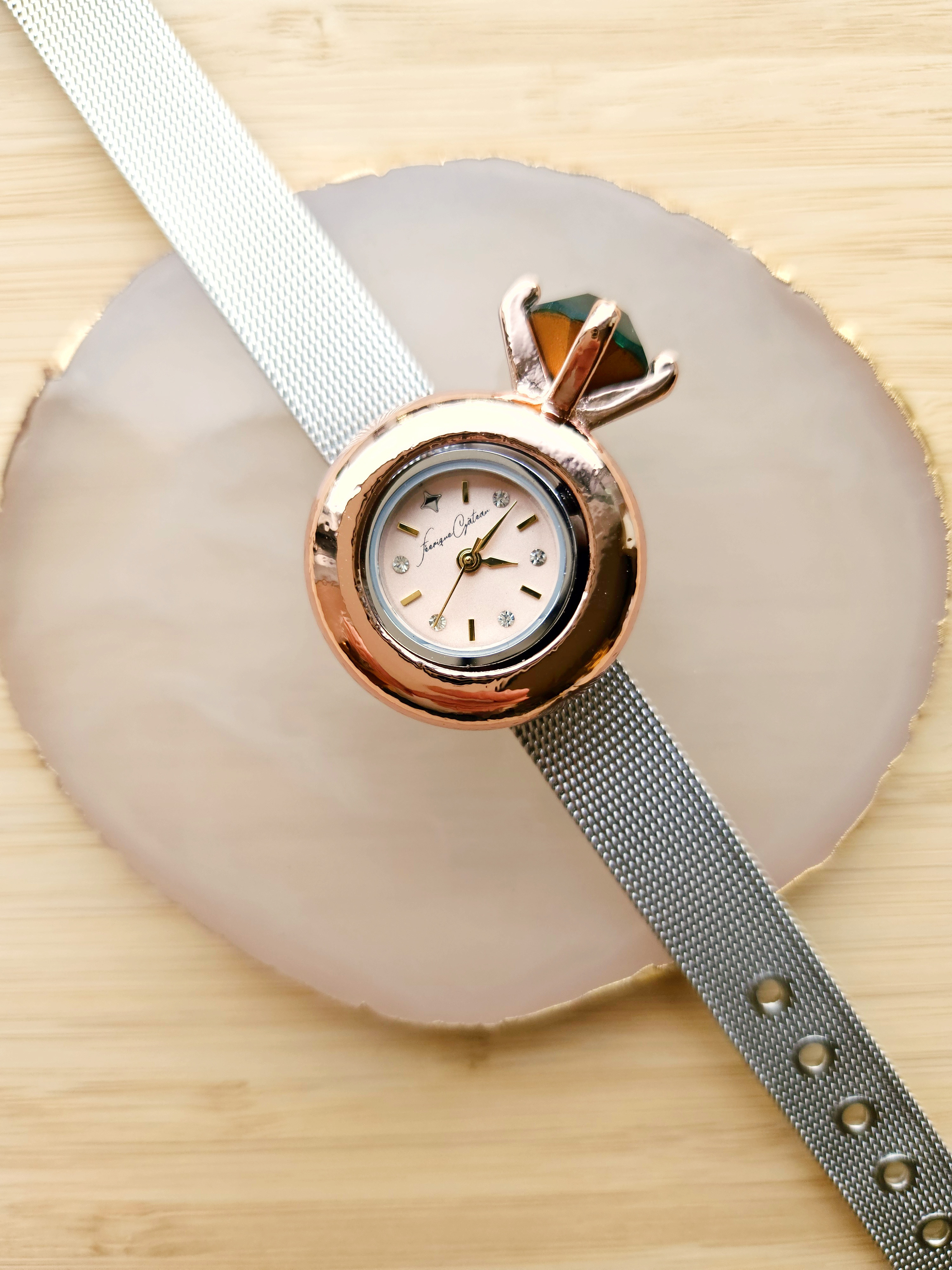 メタルベゼルウォッチセット（リング　ピンクゴールド×エメラルド）