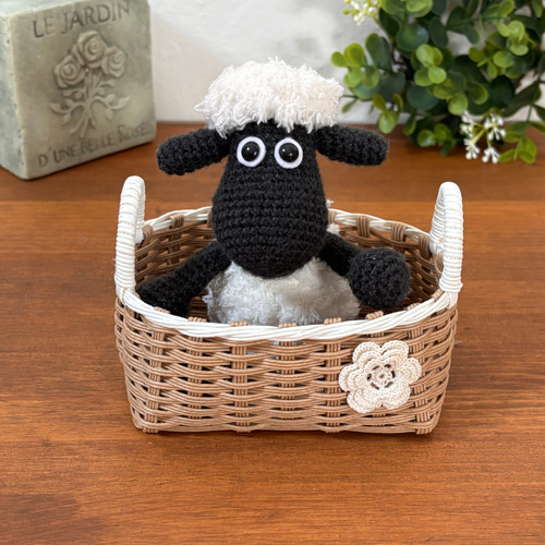 可愛い小物入れカゴ クラフトバンド レースモチーフ ぬいぐるみ入れに