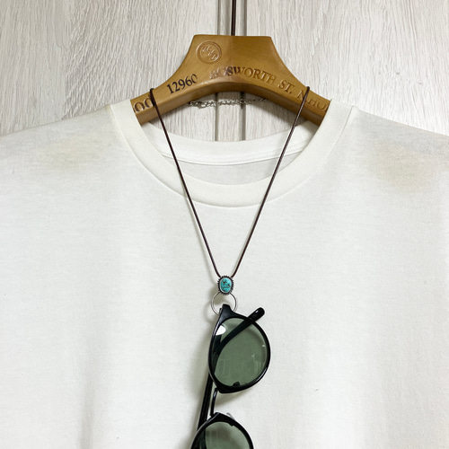 キングマン　ターコイズ　サングラスホルダー　ネックレス　#インディアンジュエリー キングマン ターコイズ 眼鏡 サングラス グラスホルダー