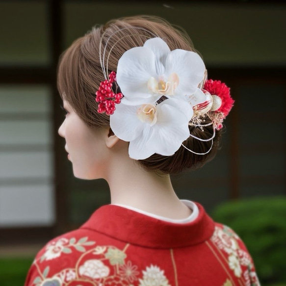 胡蝶蘭とマムの髪飾り 結婚式 成人式 卒業式に 髪かざり 造花 和装