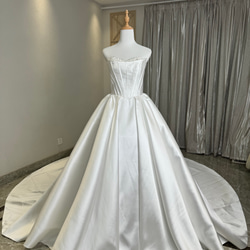 NICOLE ホワイトウェディングドレス プリンセスライン 1d5a106bd58d5c77ca250885cead3c