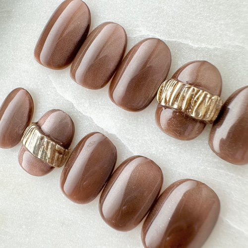 大人上品ネイル/うるつやネイル/ブラウンマグネットネイル