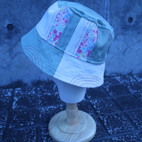 花柄リバーシブルバケットハット 0009GR meikeiin ハンドメイド 花柄リバーシブルバケットハット 0009GR meikeiin ハンドメイド