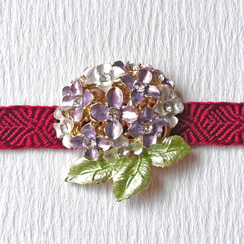 ○帯留/帯留め 紫陽花 帯留め uzuz works 通販 17804324|Creema ○帯留/帯留め 紫陽花 帯留め uzuz works 通販 17804324|Creema