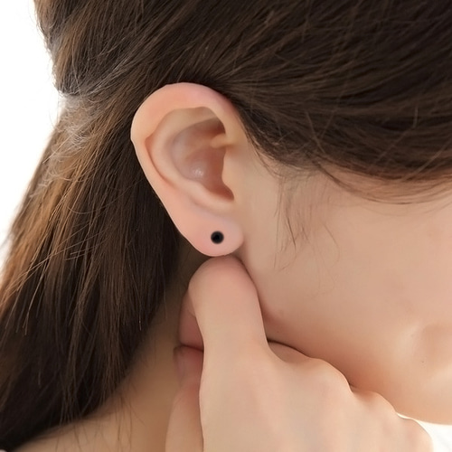 オニキス 黒瑪瑙 ピアス 4mm 天然石 Silver925 スタッドピアス オニキス 黒瑪瑙 ピアス 4mm 天然石 Silver925 スタッドピアス