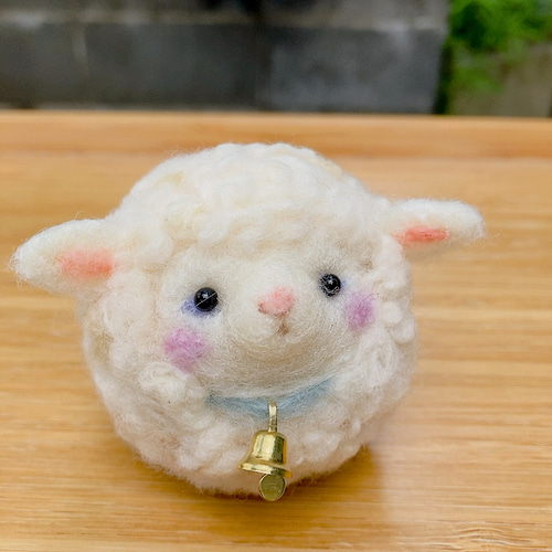 コロリンひつじちゃん♪ 羊毛フェルト 紫花 通販 17805245｜Creema