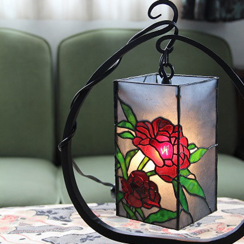 ステンドグラスのランプ『芍薬』 スタンドライト・テーブルランプ shop  