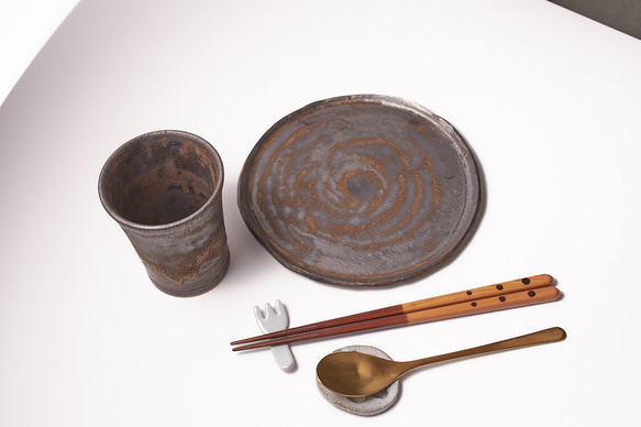 ブロンズ釉窯変釉紅帯焼酎グラス【２個セット】 2枚目の画像