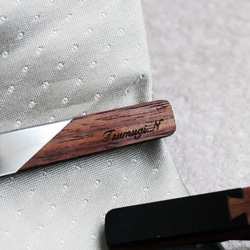 「Kana」名入れのできるウッドアクリルのネクタイピン 8枚目の画像