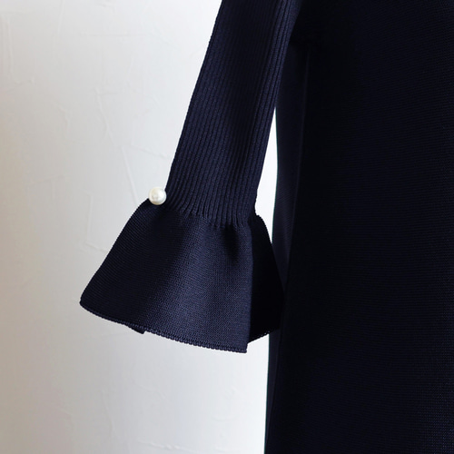 肘が隠れる5分袖ベルスリーブ◎】ホールガーメント Aライン