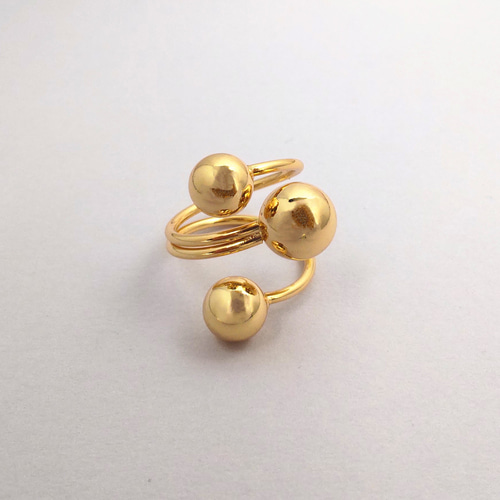 20％OFF】#44 スリーボールリング ゴールド｜金属アレルギー対応 S925