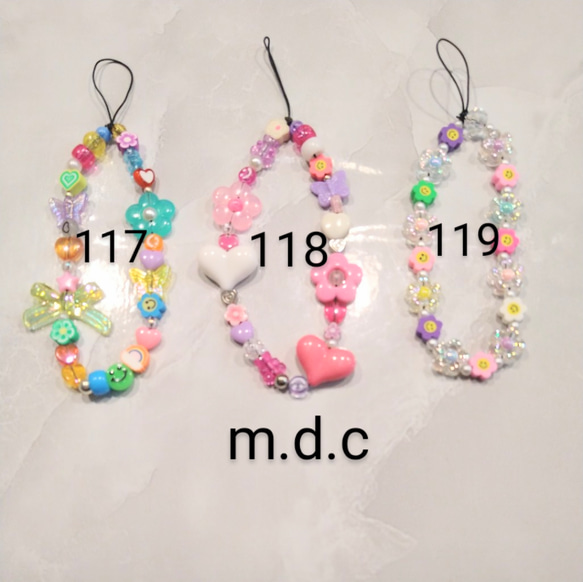 t_tオーダーページ　ビーズストラップ　ハンドメイド 輪形ビーズストラップ⭐︎オーダーページ アクセサリー