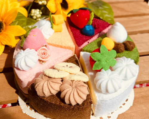 45個セット　フェルトケーキキーホルダー 6dfb3eb6c1cbbb55f016db5d4104ee