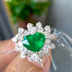 1.76ct天然エメラルド 指輪 K18 ブラジル産 鑑定書 天然