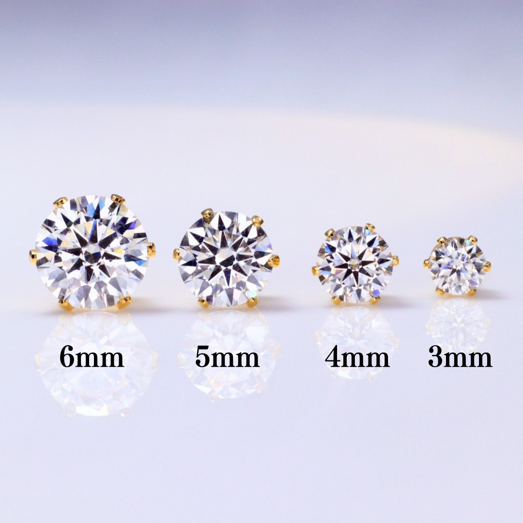 「つけっぱなしOK」サージカルステンレス316L モアサナイト　スタッドピアス　5mm イエローゴールド