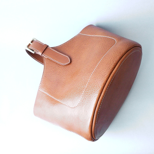 受注制作＊《革好きさんにおすすめ》育てる・大人のバスケット風トート