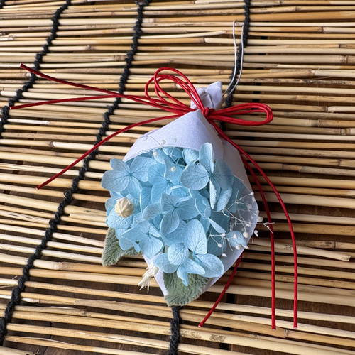 再出品 ミニ紫陽花守り☆6月の6がつく日にに吊るすおまじない 4色から