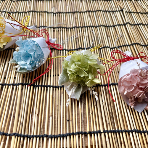 今年も再出品☆6月の6がつく日にに吊るすおまじない ミニミニ紫陽花