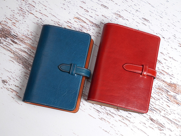 【システム手帳】#04 バイブルサイズ▪️総手縫い 表面 INDUSTRIA CONCERIA LA