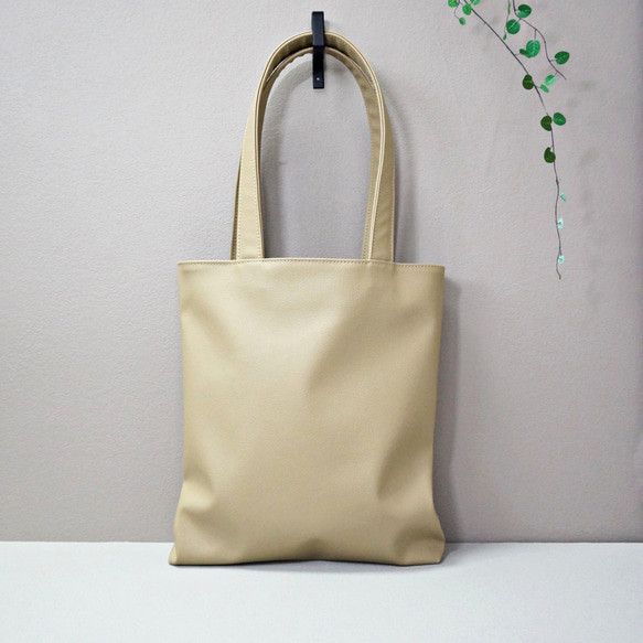 人気定番♡縦長トート♡A4可♡バーバリー 歯がゆい ノバチェック  