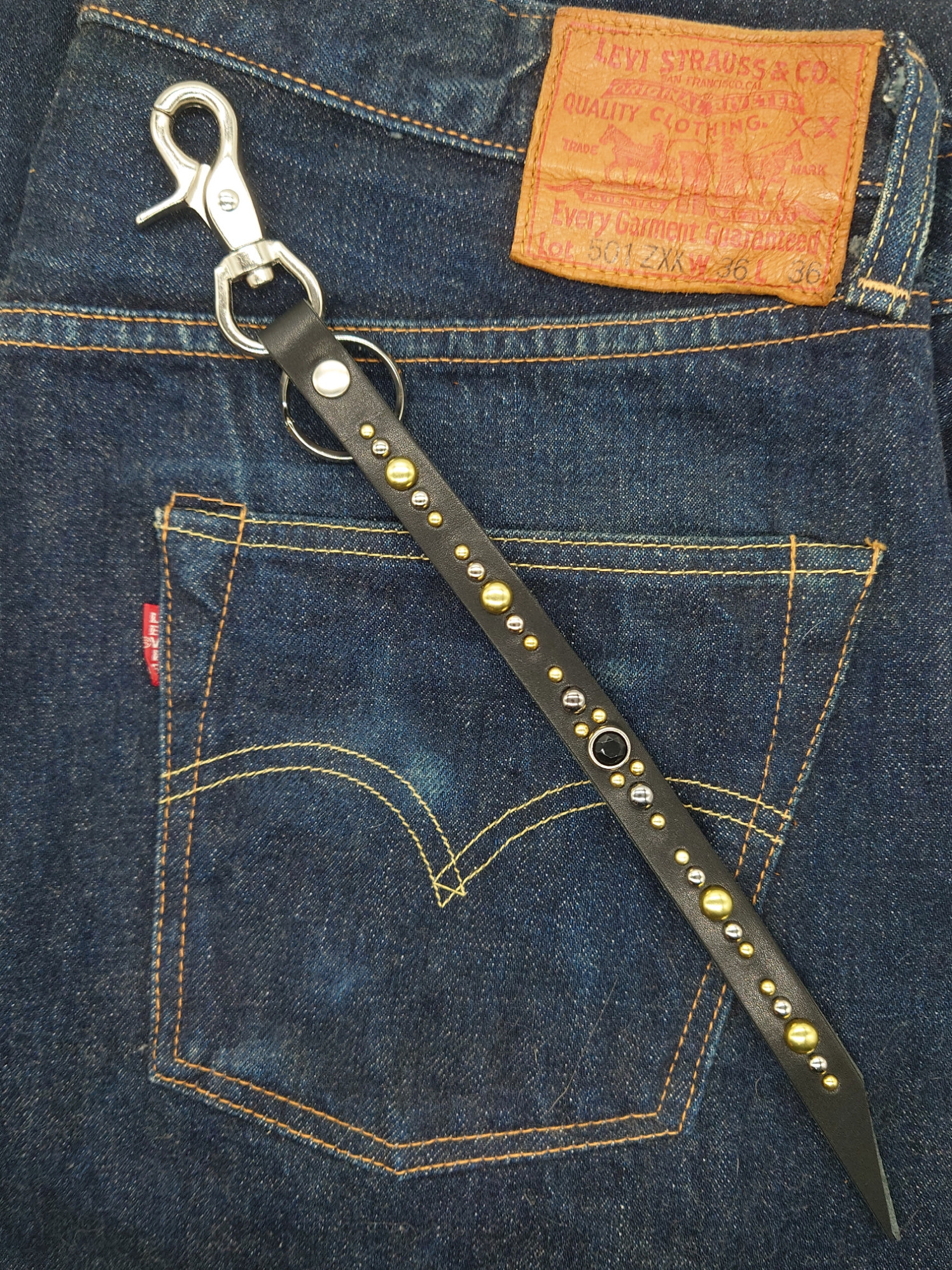 ④② スタッズキーリング キーホルダー レザー　アメリカン  アメカジ