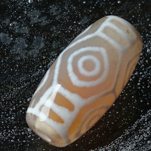 極上✨橙玉髄✨龍眼天珠 天然石 F* 通販 17809729｜Creema(クリーマ)