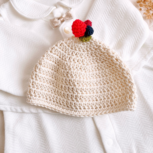 人と被らないニューボーンフォト 新生児用 ケーキな帽子 どんぐり帽子