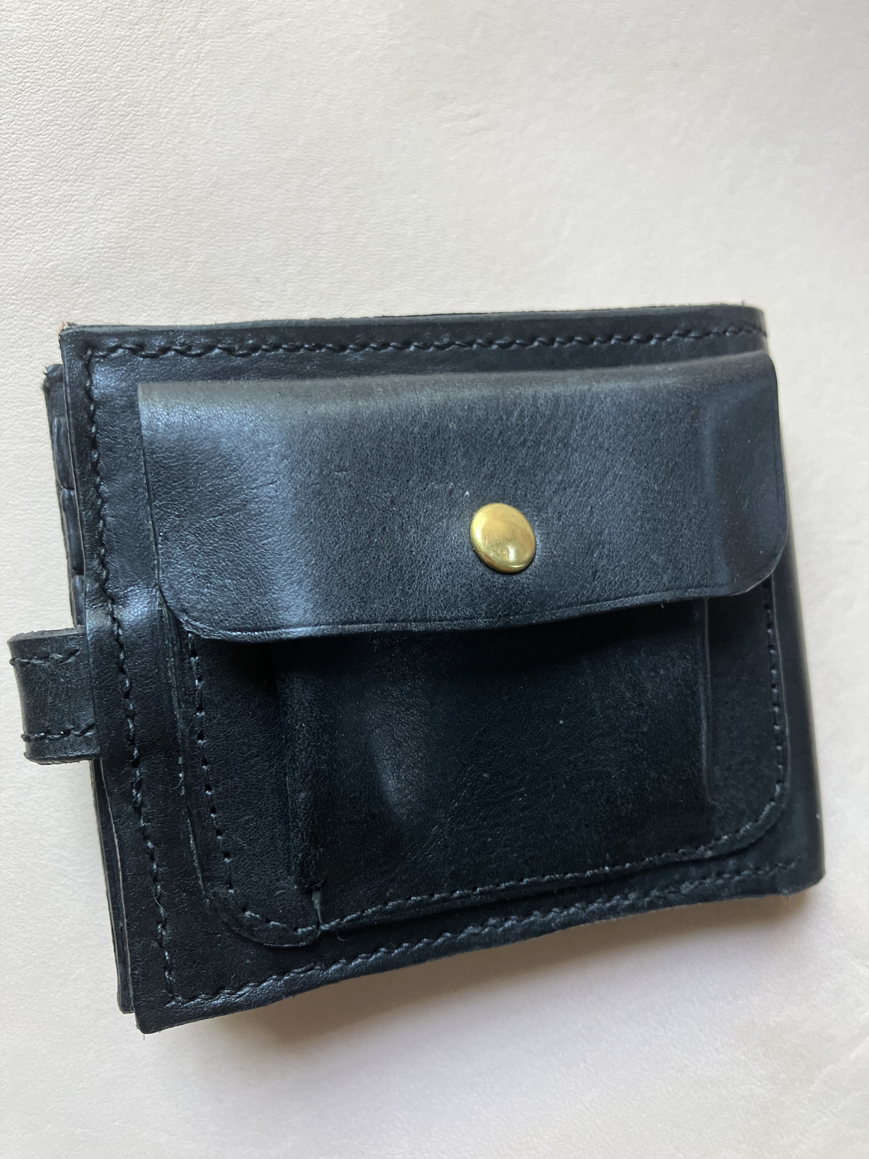 折り財布　　真鍮レザー　イタリアンレザー