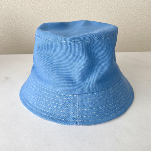ペンギンとインコ刺繍-海の子シリーズ タツノオトシゴ バケット